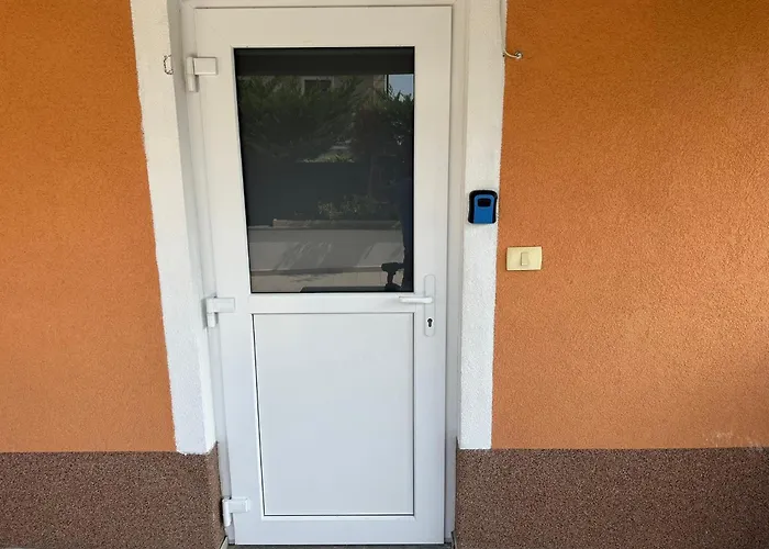 Dantea - New 2025 アパート