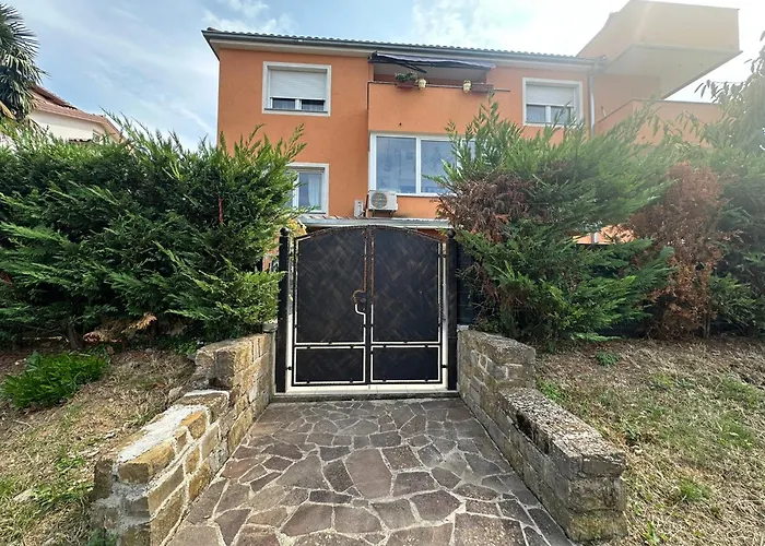 アパート Dantea - New 2025 イゾラ